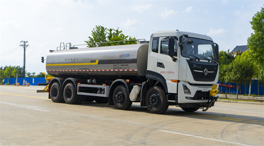 25方 21噸東風(fēng)天龍前四后八灑水車 凱力做工